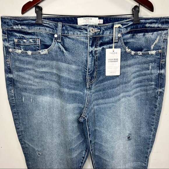 Torrid High Rise Straight Distressed Jeans Size 20 NWT - Picture 10 of 16